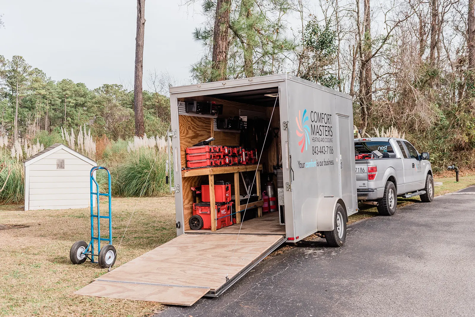 comfort masters truck with supplies getting ready to help a client